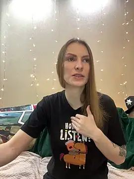 Snapshot of RachelBelI chatting on February 2025 11:15:01 PM RachelBelI online show from February 2025 11:15:01 PM