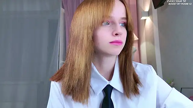 b4by LoL1 online show from October 2025 05:53:01 PM