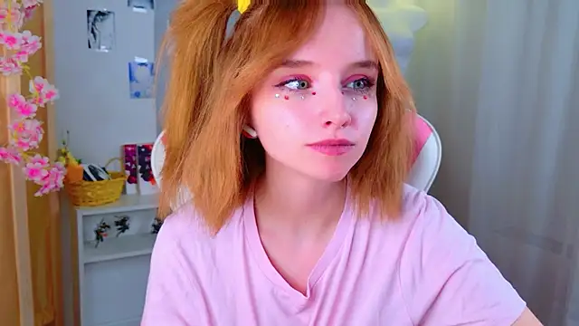b4by LoL1 online show from April 2026 06:36:02 PM