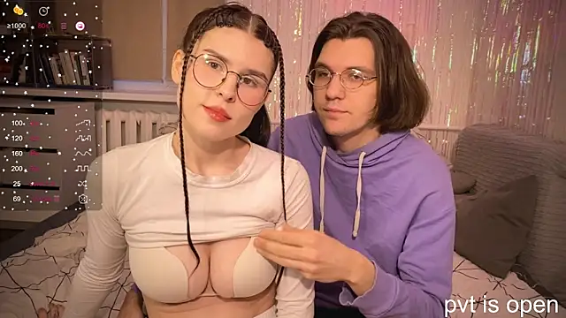 Snapshot of passiondesire_ chatting on March 2026 03:40:01 PM passiondesire online show from March 2026 03:40:01 PM