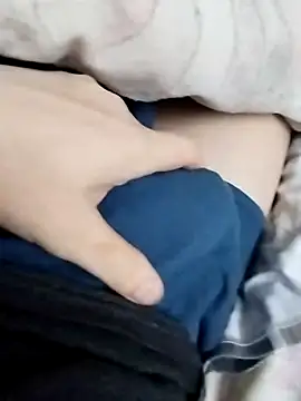 Snapshot of Grig1982 chatting on February 2026 07:01:01 AM Grig1982 online show from February 2026 07:01:01 AM