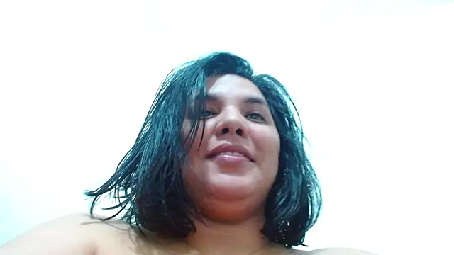 Snapshot of sinay024 chatting on August 2026 03:25:01 PM sinay024 online show from August 2026 03:25:01 PM