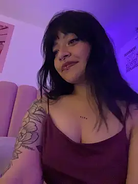 Snapshot of Ashley_Chriss chatting on October 2025 12:55:02 AM Ashley Chriss online show from October 2025 12:55:02 AM