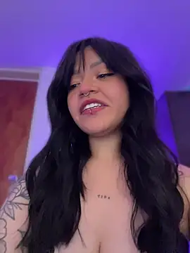 Ashley Chriss online show from June 2026 11:47:02 PM