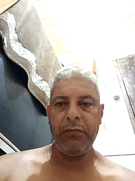 Snapshot of gordonunes chatting on February 2026 01:57:02 AM gordonunes online show from February 2026 01:57:02 AM