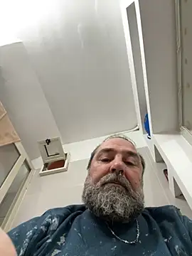 ros217 online show from October 2025 01:55:02 PM