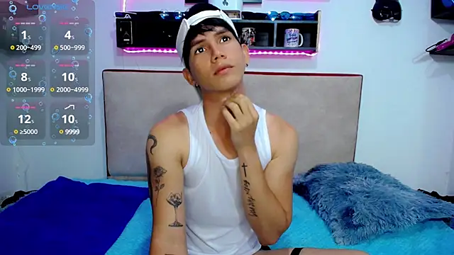 Tayson Rivers online show from March 2025 09:00:02 PM