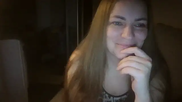 AnnaDiamond1 online show from September 2025 10:00:01 PM