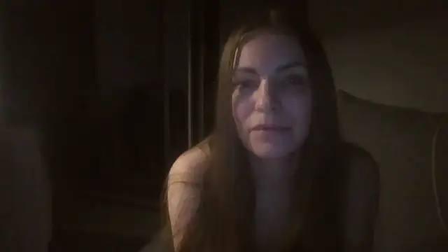 AnnaDiamond1 online show from October 2025 08:32:02 PM