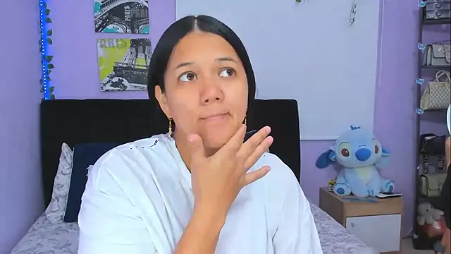 Snapshot of sara_mendez2 chatting on January 2025 11:29:01 PM sara mendez2 online show from January 2025 11:29:01 PM