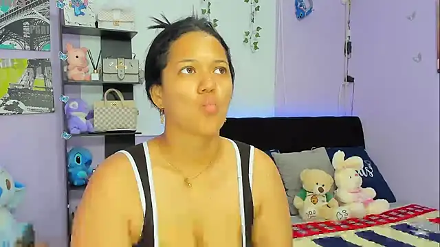 Snapshot of sara_mendez2 chatting on February 2025 03:08:01 PM sara mendez2 online show from February 2025 03:08:01 PM