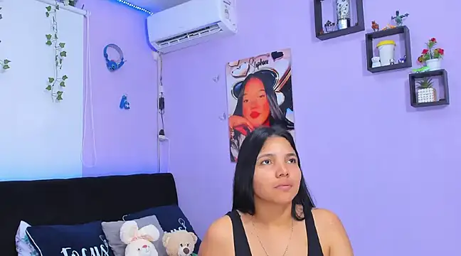 Snapshot of sara_mendez2 chatting on February 2025 07:47:02 PM sara mendez2 online show from February 2025 07:47:02 PM