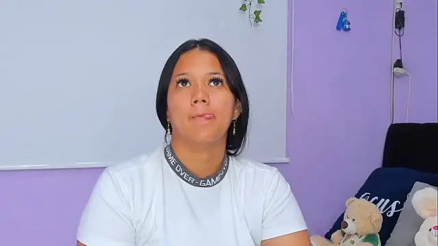 Snapshot of sara_mendez2 chatting on March 2025 11:57:02 PM sara mendez2 online show from March 2025 11:57:02 PM