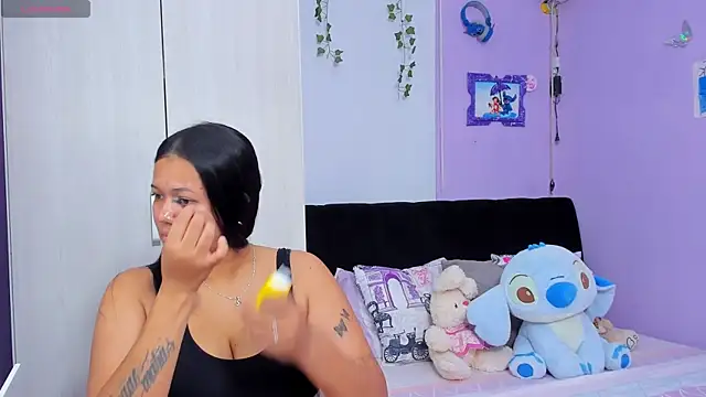 Snapshot of sara_mendez2 chatting on September 2025 11:38:01 PM sara mendez2 online show from September 2025 11:38:01 PM