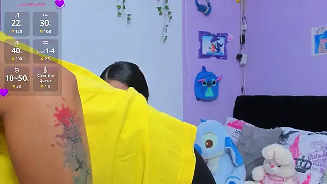 Snapshot of sara_mendez2 chatting on October 2025 12:21:02 AM sara mendez2 online show from October 2025 12:21:02 AM