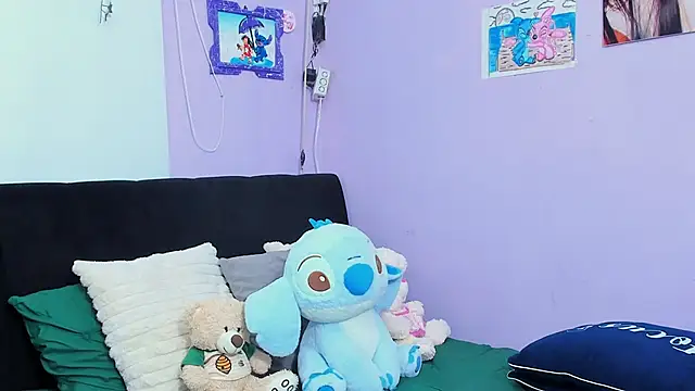 Snapshot of sara_mendez2 chatting on October 2025 11:10:02 PM sara mendez2 online show from October 2025 11:10:02 PM