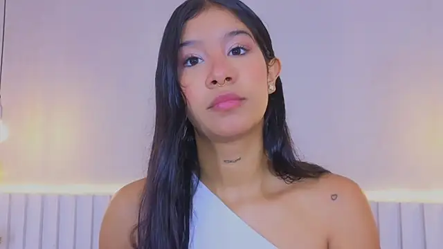 Snapshot of Aida_moreno chatting on September 2025 11:32:01 AM Aida moreno online show from September 2025 11:32:01 AM