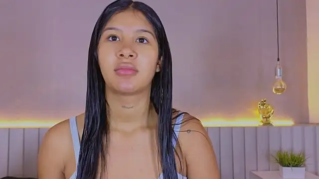 Snapshot of Aida_moreno chatting on February 2026 11:17:01 AM Aida moreno online show from February 2026 11:17:01 AM