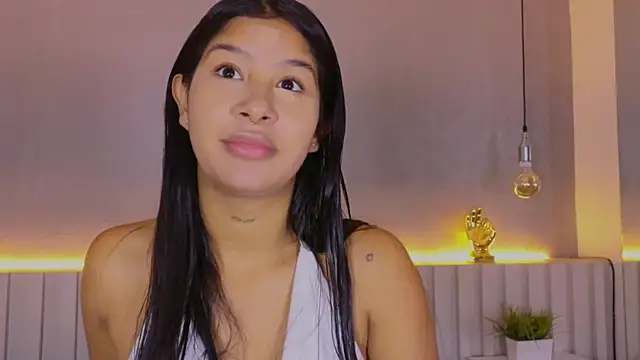 Snapshot of Aida_moreno chatting on February 2026 11:22:01 AM Aida moreno online show from February 2026 11:22:01 AM