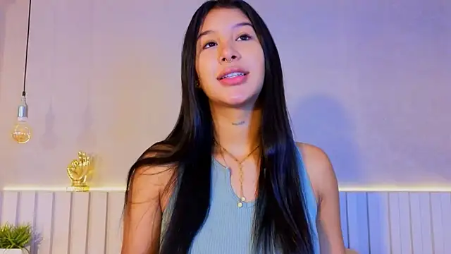 Snapshot of Aida_moreno chatting on March 2026 11:59:02 AM Aida moreno online show from March 2026 11:59:02 AM