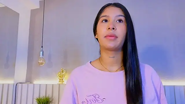 Snapshot of Aida_moreno chatting on March 2026 11:38:01 AM Aida moreno online show from March 2026 11:38:01 AM