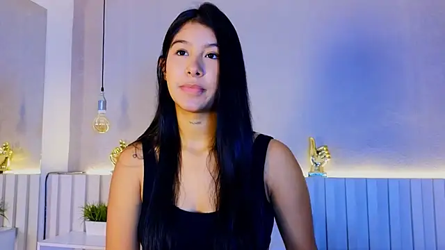 Snapshot of Aida_moreno chatting on April 2026 11:59:01 AM Aida moreno online show from April 2026 11:59:01 AM