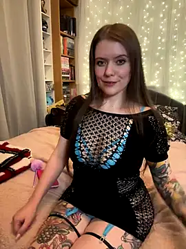 Snapshot of Ragdoll131 chatting on December 2024 09:34:02 PM Ragdoll131 online show from December 2024 09:34:02 PM
