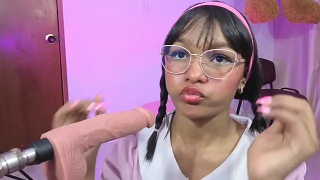 KaattySweet  online show from April 2026 07:38:02 PM