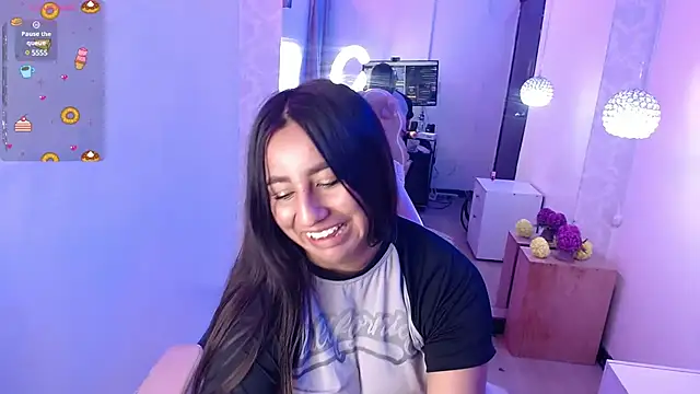 Snapshot of ailyn_miranda chatting on March 2025 04:24:01 AM ailyn miranda online show from March 2025 04:24:01 AM