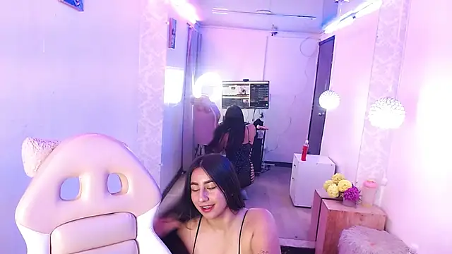 Snapshot of ailyn_miranda chatting on March 2025 11:31:02 PM ailyn miranda online show from March 2025 11:31:02 PM