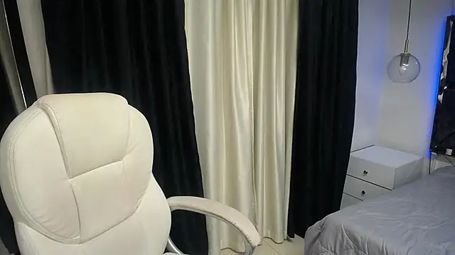 Snapshot of ailyn_miranda chatting on March 2025 03:26:02 AM ailyn miranda online show from March 2025 03:26:02 AM