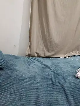 DLa3Ni online show from October 2025 12:44:02 AM