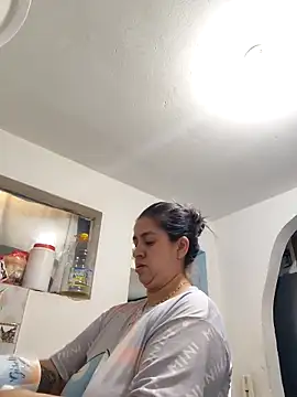 Snapshot of Melinda_bob chatting on October 2025 04:29:02 PM Melinda bob online show from October 2025 04:29:02 PM