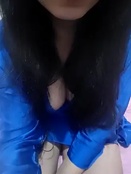 Liyan- online show from November 2025 09:13:01 PM