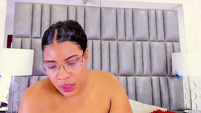Snapshot of MelannyTylor chatting on January 2025 10:08:02 AM MelannyTylor online show from January 2025 10:08:02 AM