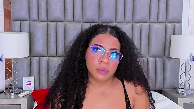 Snapshot of MelannyTylor chatting on January 2025 03:15:01 AM MelannyTylor online show from January 2025 03:15:01 AM