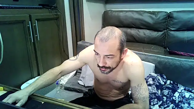 MasterJizzJunky online show from May 2026 10:11:02 AM
