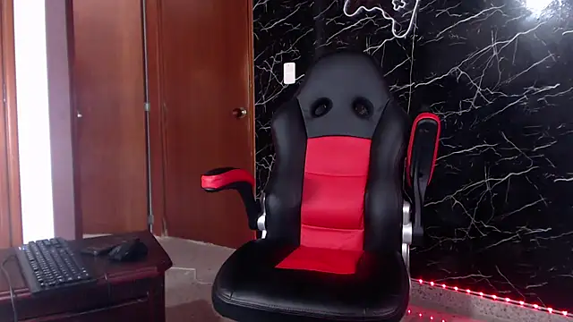 Snapshot of maty_hardx chatting on January 2025 04:43:02 PM maty hardx online show from January 2025 04:43:02 PM