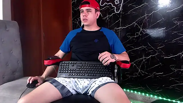 Snapshot of maty_hardx chatting on March 2025 01:40:02 PM maty hardx online show from March 2025 01:40:02 PM