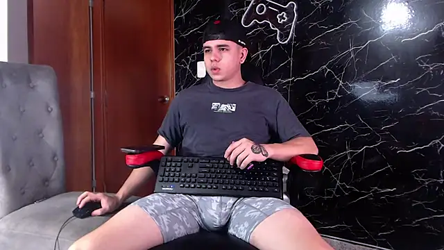 Snapshot of maty_hardx chatting on March 2025 02:19:01 PM maty hardx online show from March 2025 02:19:01 PM