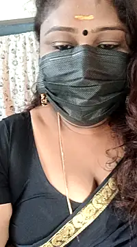 Snapshot of simran21 chatting on December 2024 11:52:02 AM simran21 online show from December 2024 11:52:02 AM