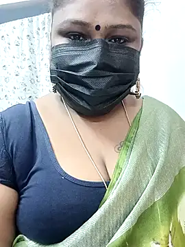 Snapshot of simran21 chatting on January 2025 02:56:02 PM simran21 online show from January 2025 02:56:02 PM