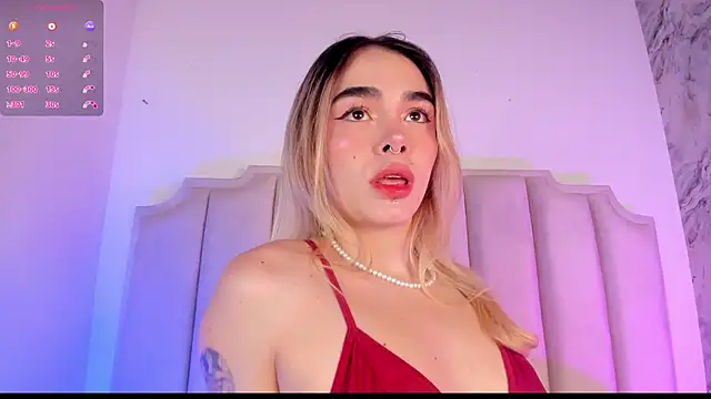 Lucy Vega online show from March 2025 11:51:02 AM