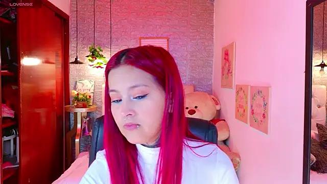 Snapshot of meghan_nill chatting on November 2025 02:55:01 AM meghan nill online show from November 2025 02:55:01 AM