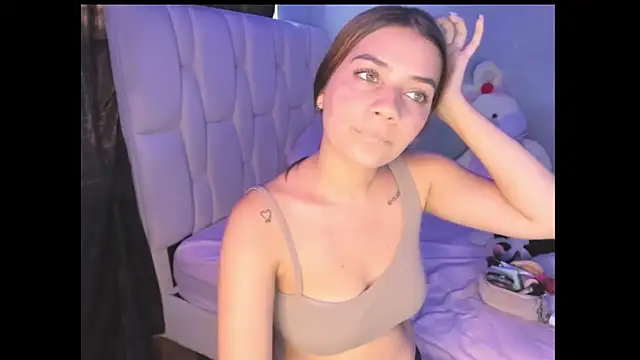 KittyKlum online show from March 2025 10:42:01 PM