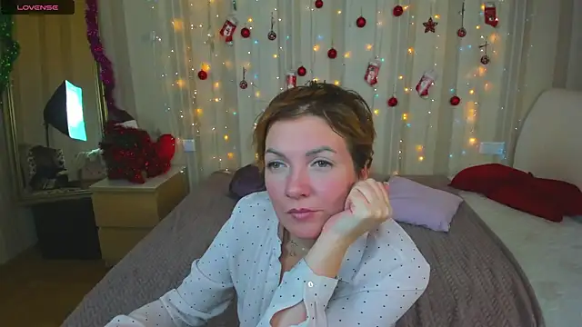 Snapshot of Katherine_Fox chatting on January 2025 10:57:01 AM Katherine Fox online show from January 2025 10:57:01 AM