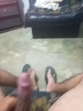 Snapshot of manuelmen211 chatting on December 2025 03:48:01 AM manuelmen211 online show from December 2025 03:48:01 AM