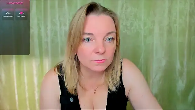 Regina  blue online show from February 2025 06:22:01 PM