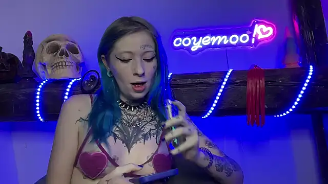 coyemoo online show from January 2025 06:56:01 AM