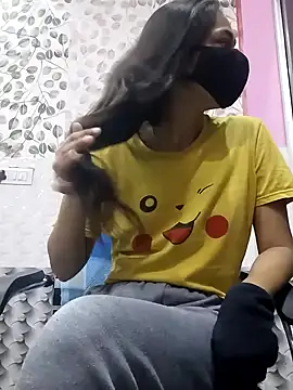 Snapshot of Kashish_18 chatting on January 2025 05:56:01 AM Kashish 18 online show from January 2025 05:56:01 AM